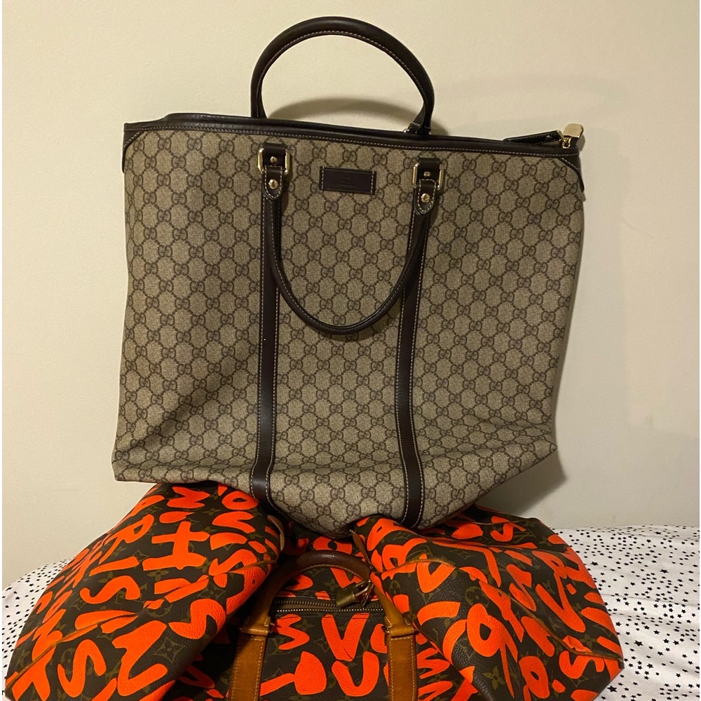 ♥️HUGE GUCCI TRAVEL BAG♥️
